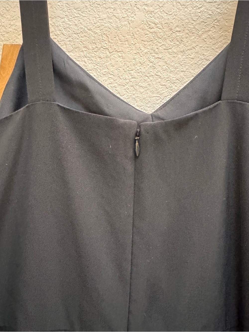 Everlane Black V-Neck Sleeveless Jumpsuit - Picture 11 of 11